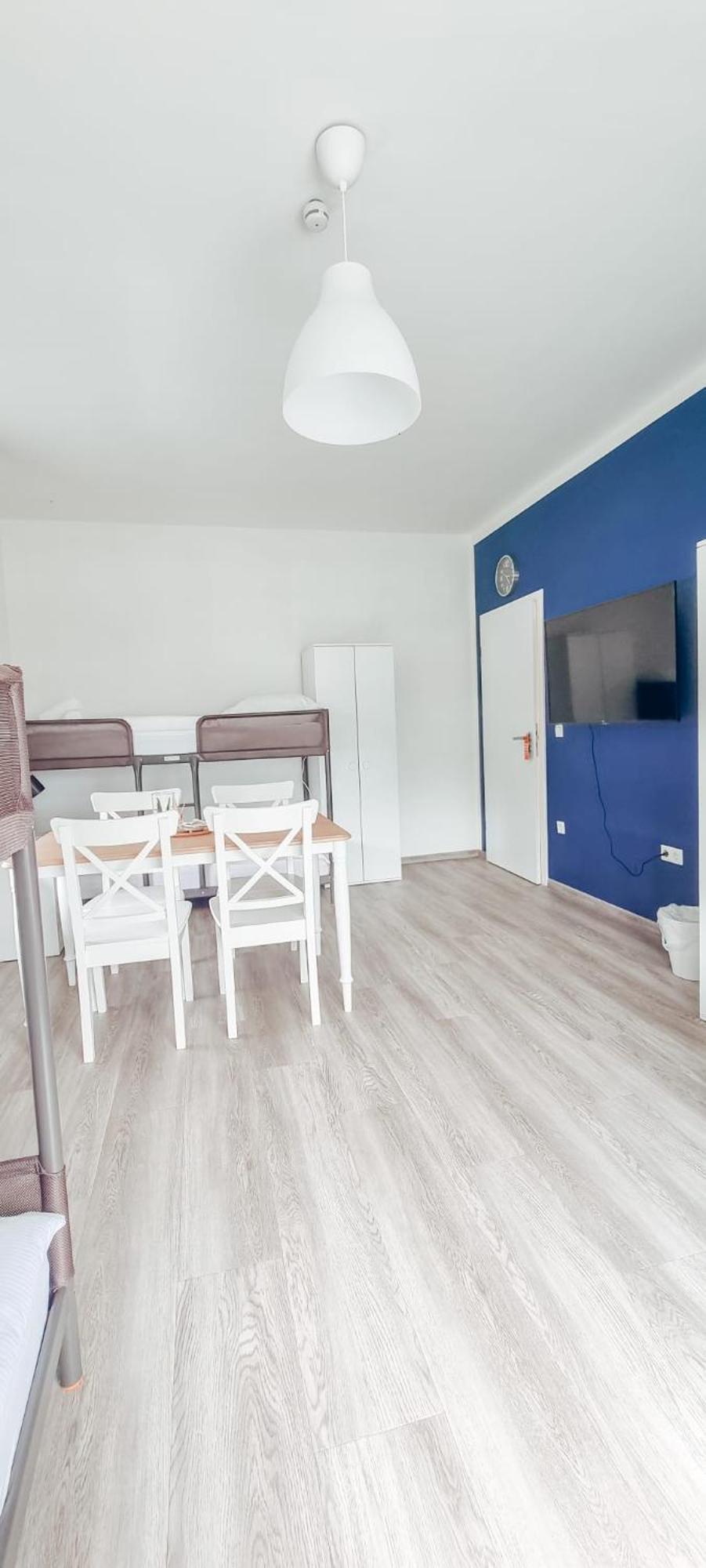 Sechsbettzimmer "Blau" In Zentraler Lage BRE Buitenkant foto